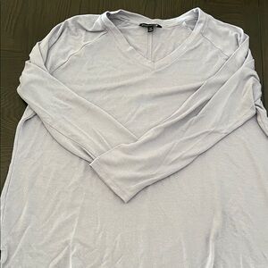 Banana Republic Soft lavender Long Sleeve V-Neck Top